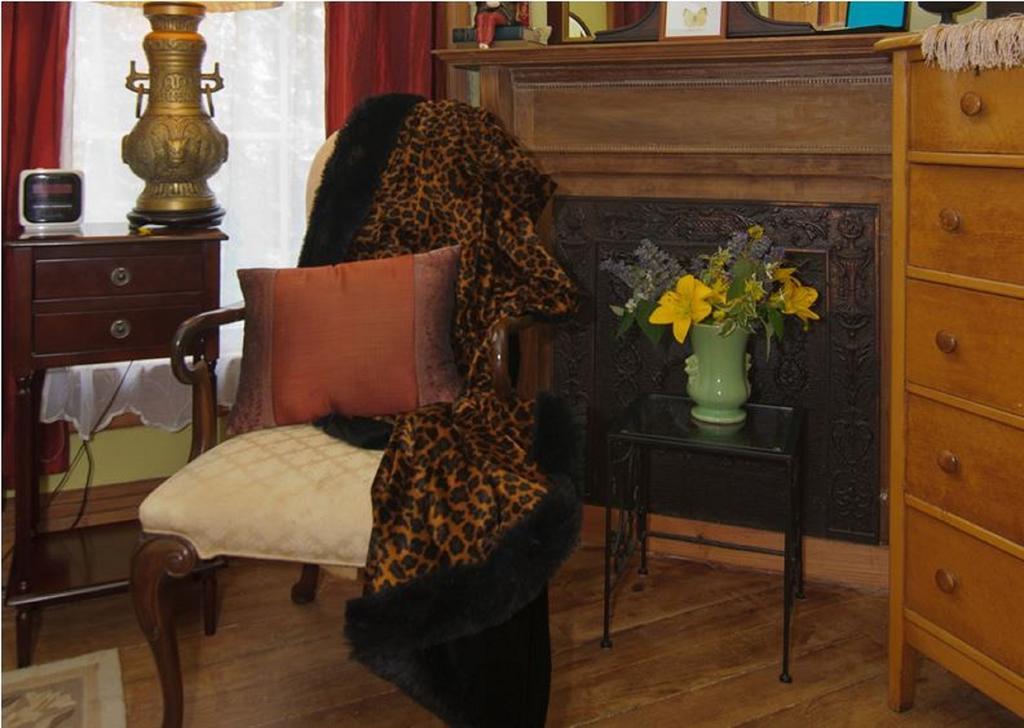 Shorecrest Bed And Breakfast Southold Room photo