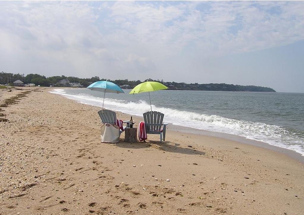Shorecrest Bed And Breakfast Southold Exterior photo