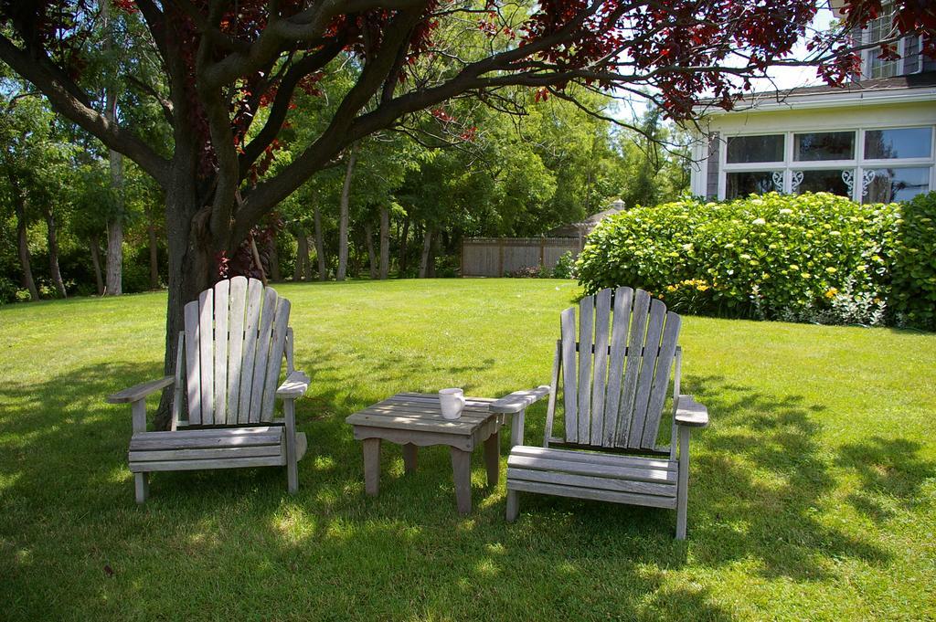 Shorecrest Bed And Breakfast Southold Exterior photo
